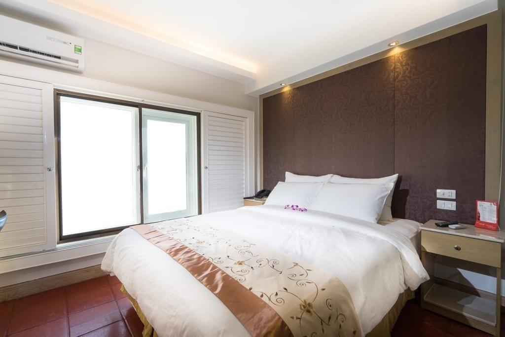 Empress Hotel Ho Chi Minh City Exterior photo